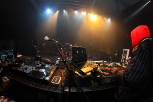 concert, scene, dj-633110.jpg